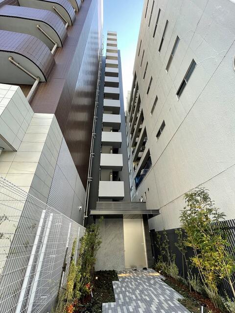 200000