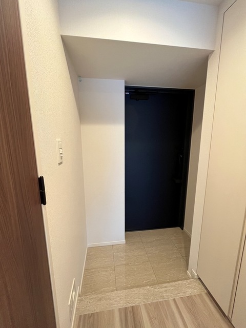 175000