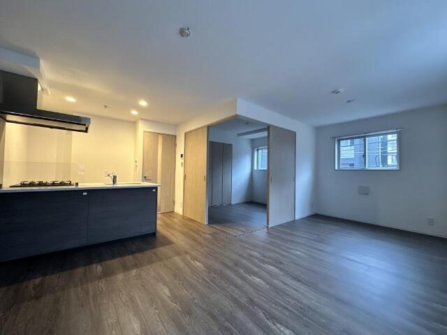255000
