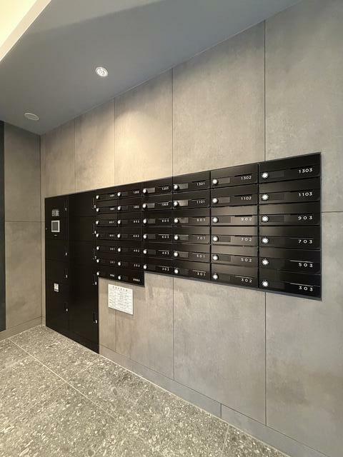 170000