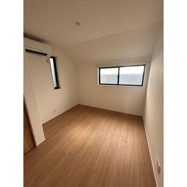 260000