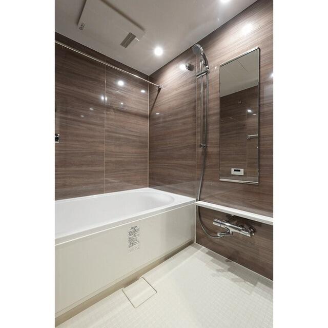 402000