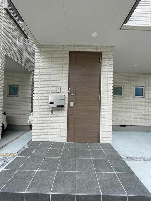255500