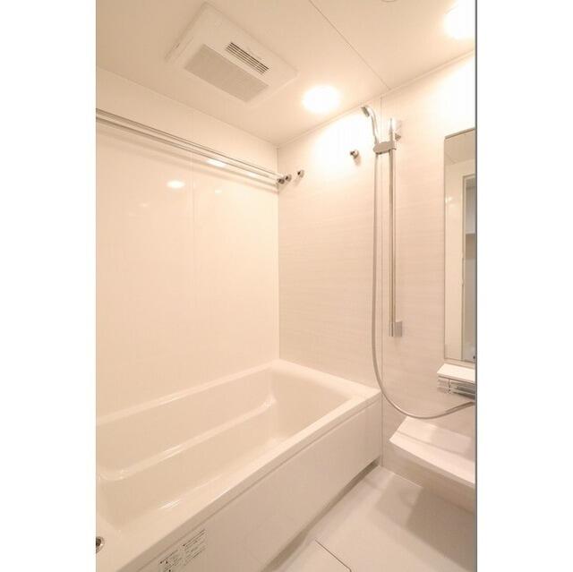 262000