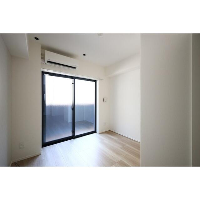 145000