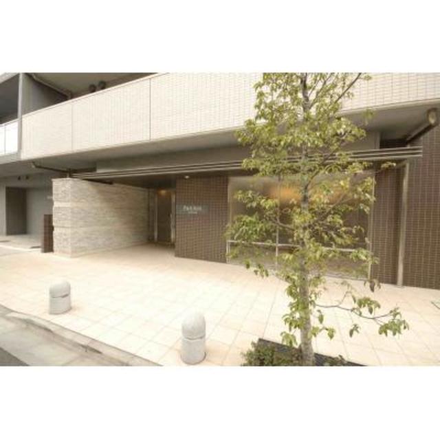 189000