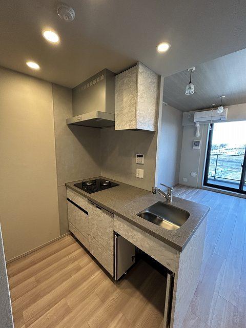 227000