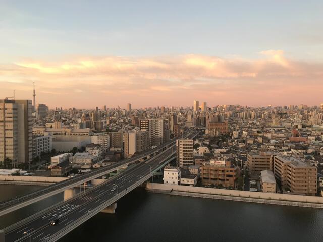 230000