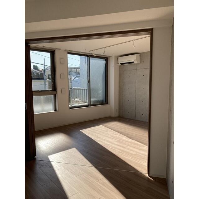 255000