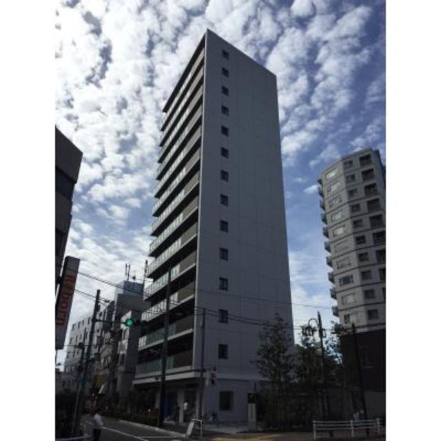 185000