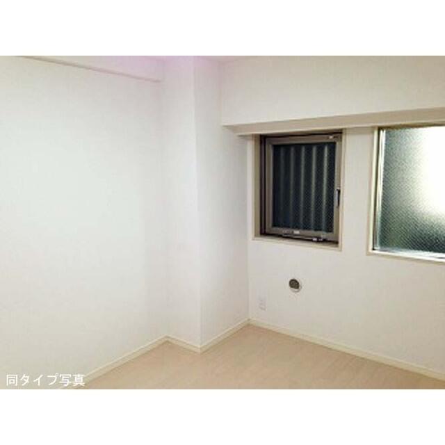 250000