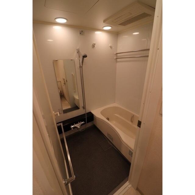 212000