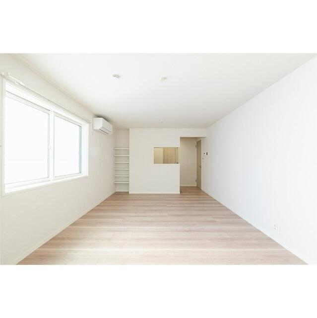 211000