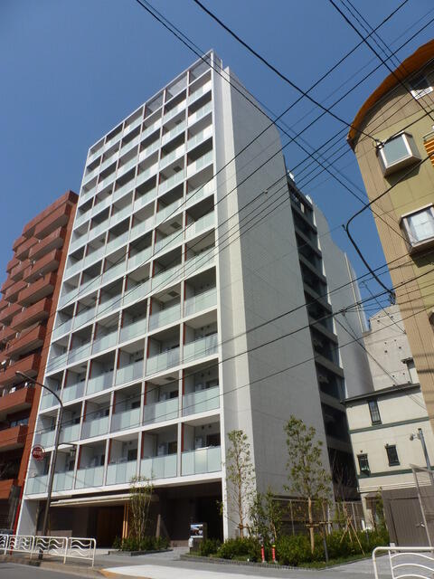 152000