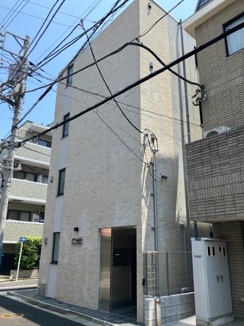 230000