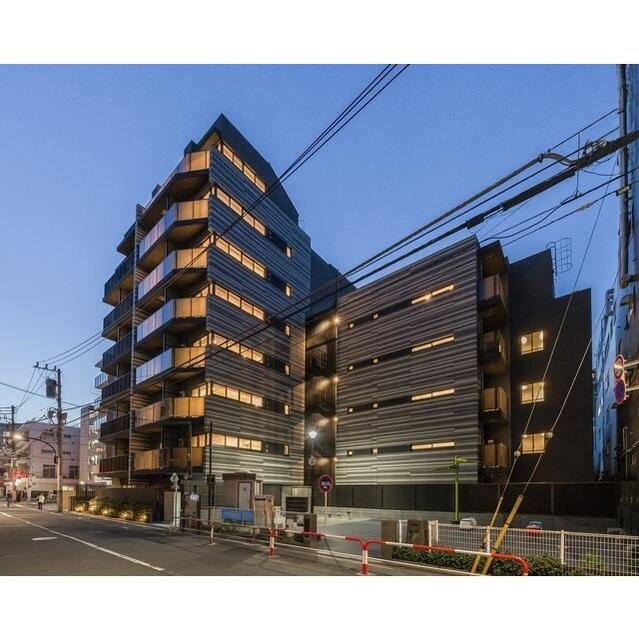 190000