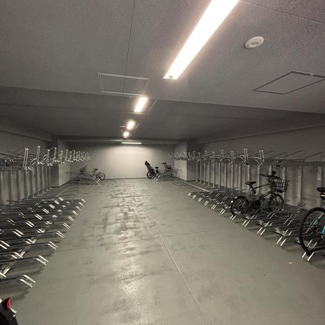 260000