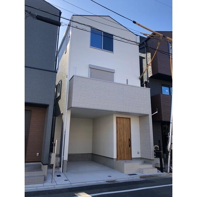 270000