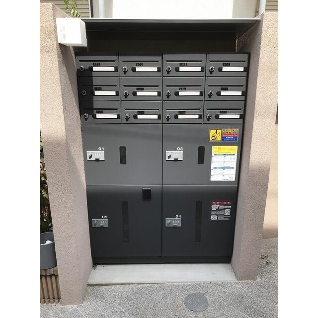 148000