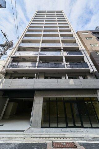 335000