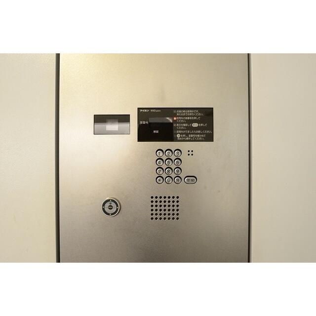 215000