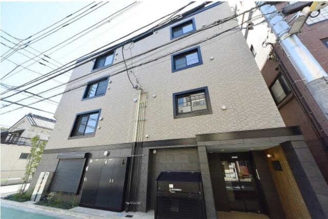 270000
