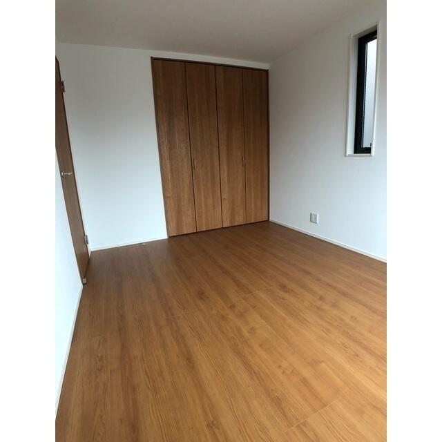 260000