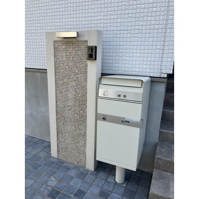 200000