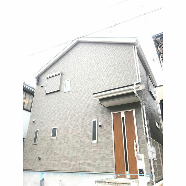 270000