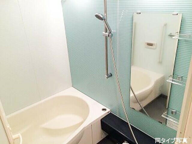 225000