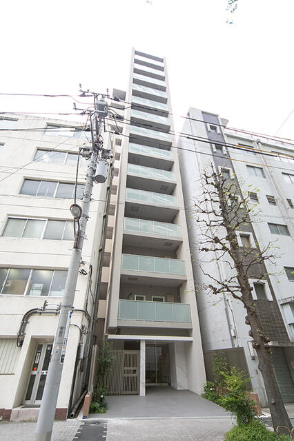 322000