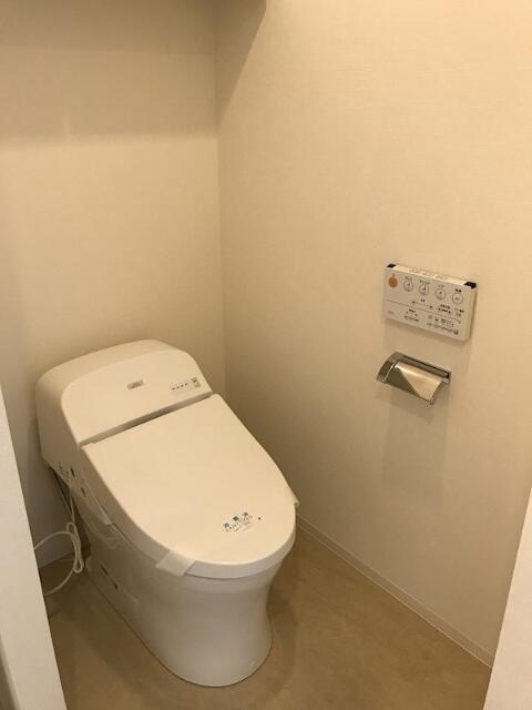 266000