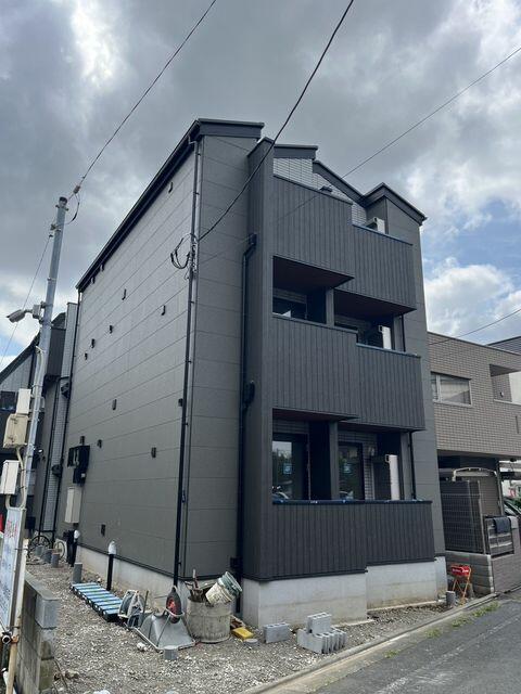 142000