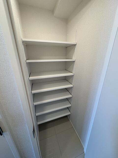 255000