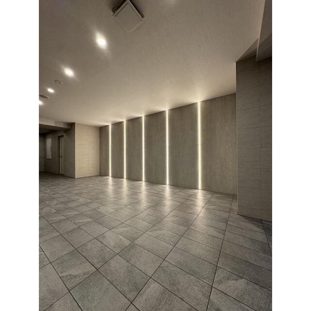 190000