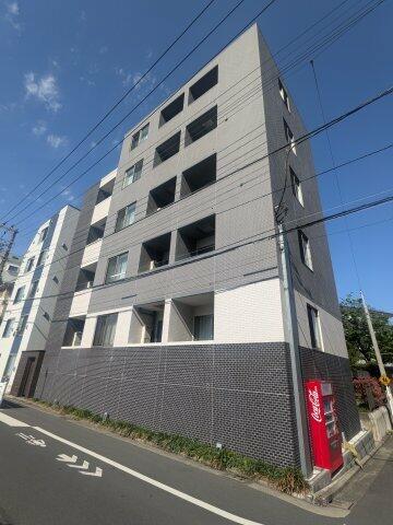147000