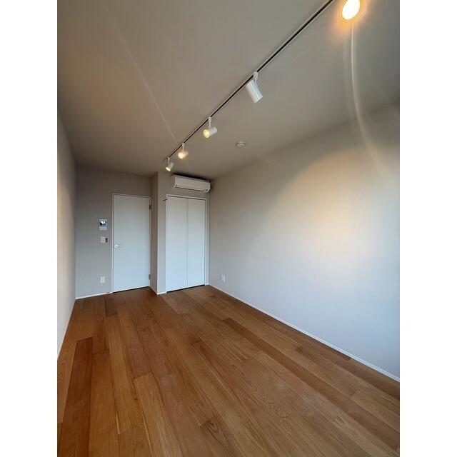 165000
