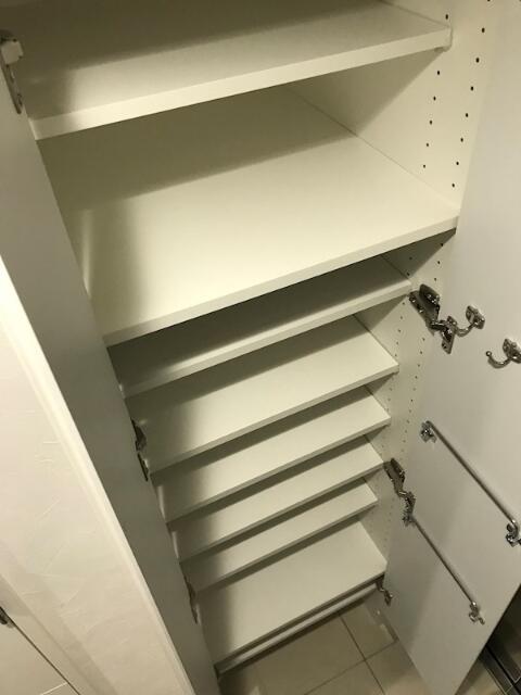 162000