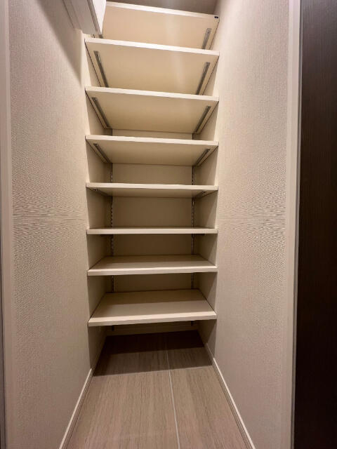 165000