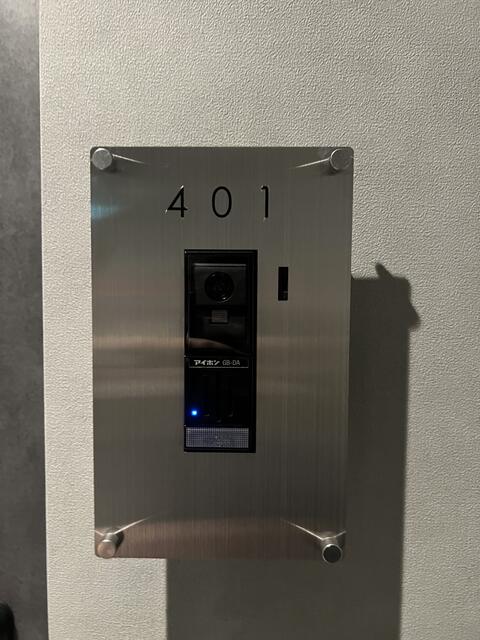 229000
