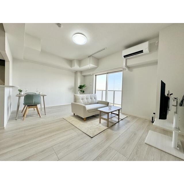 145000