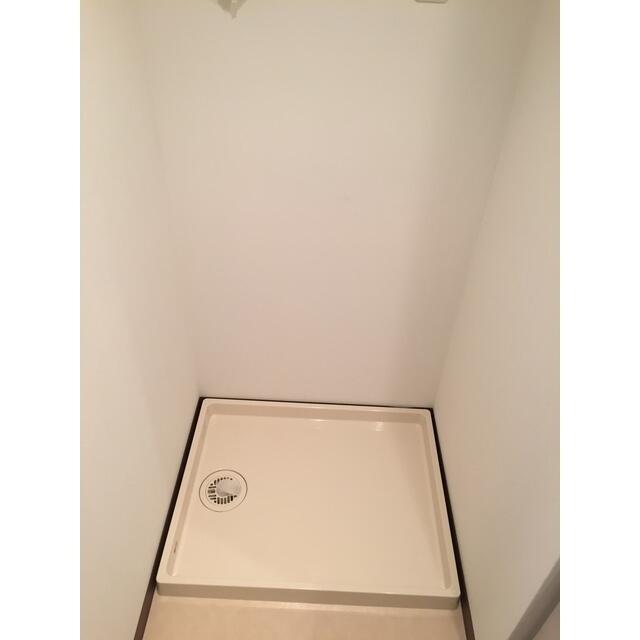 149000