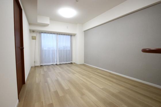 207000