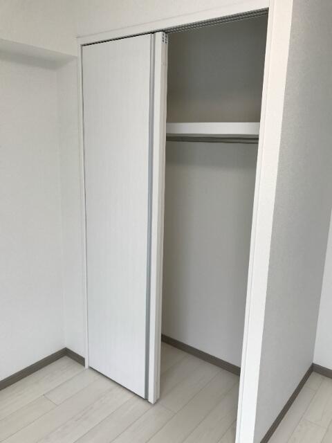 170000