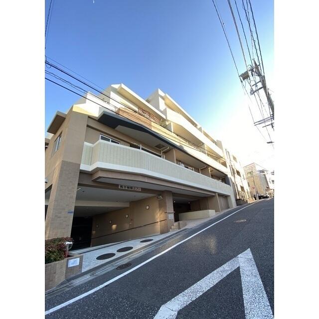 242000