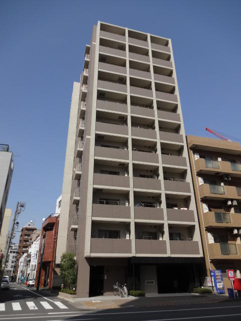 163000