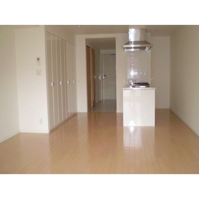 206000