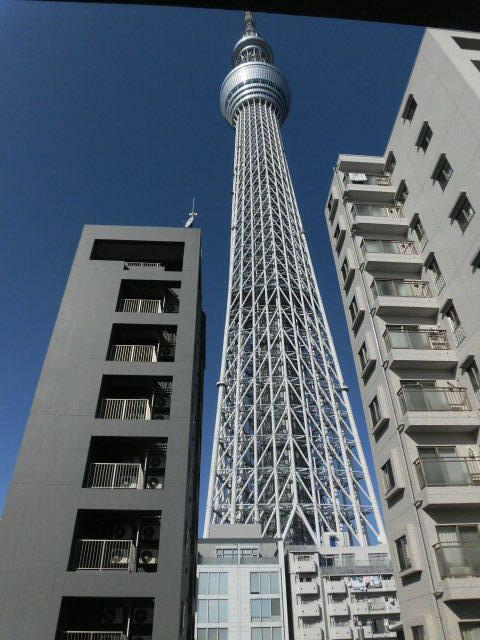 190000