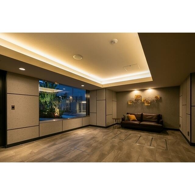 215000