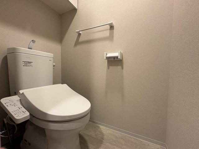 237000